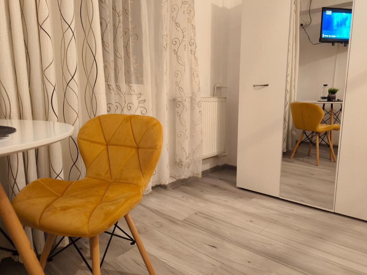 Old Town - Victoriei 3 * Bucureşti